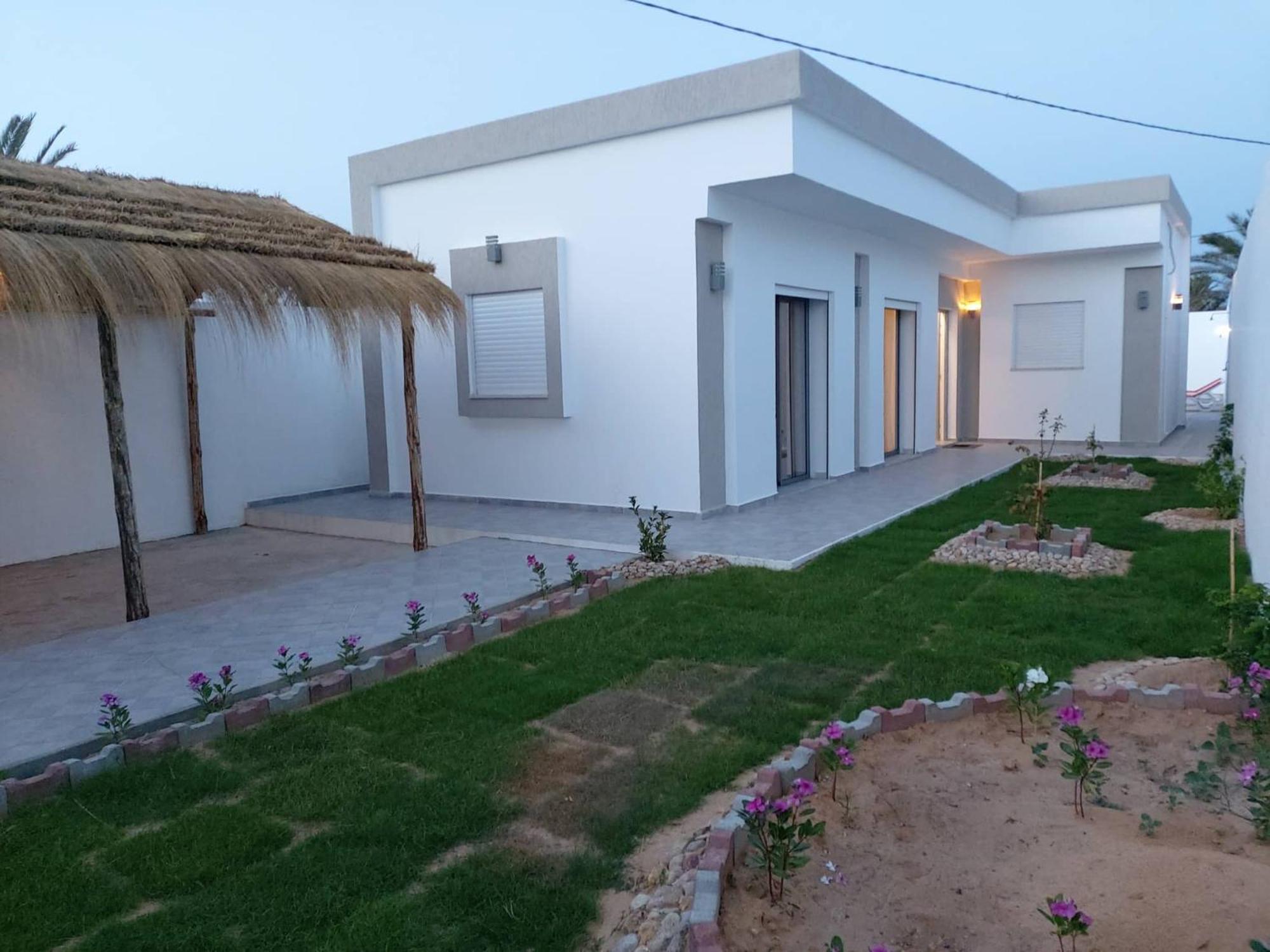 Villa Lella Hadherya