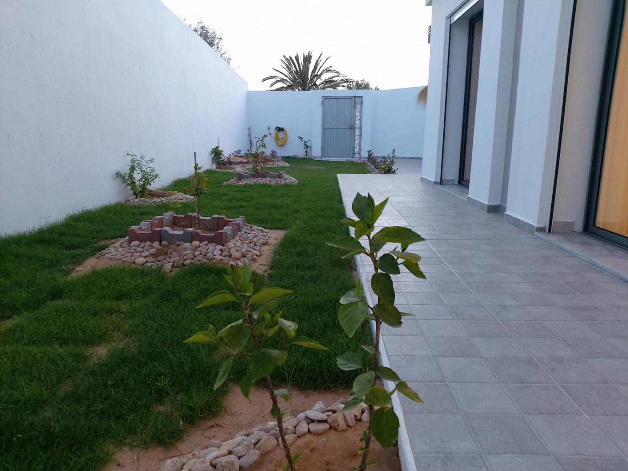 Lella Hadherya Villa